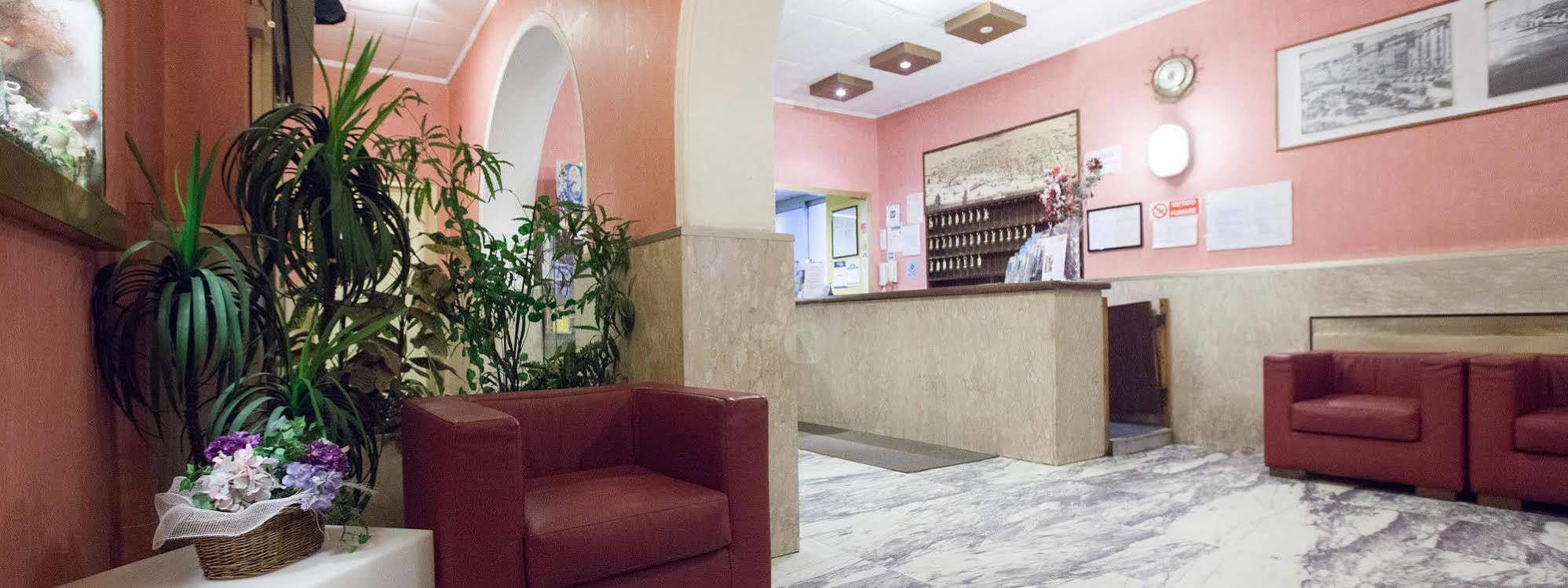 Hotel Vittoria Genoa Luaran gambar