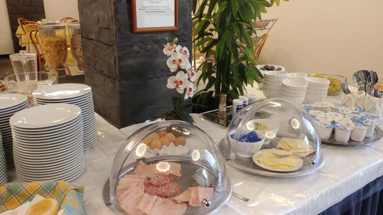 Hotel Vittoria Genoa Luaran gambar