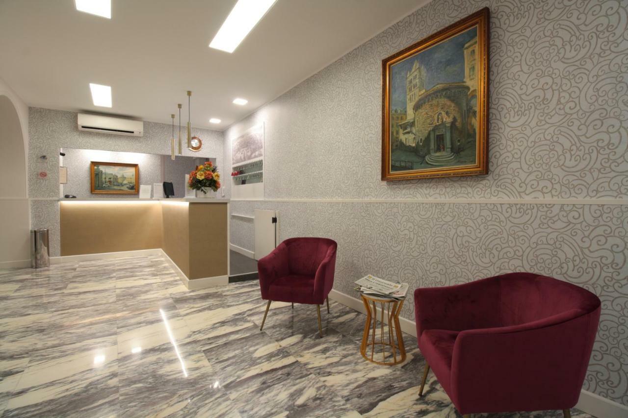 Hotel Vittoria Genoa Luaran gambar