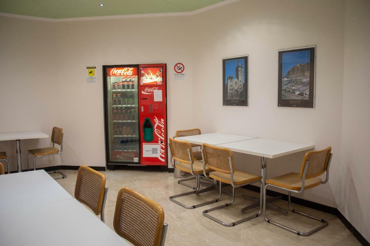 Hotel Vittoria Genoa Luaran gambar